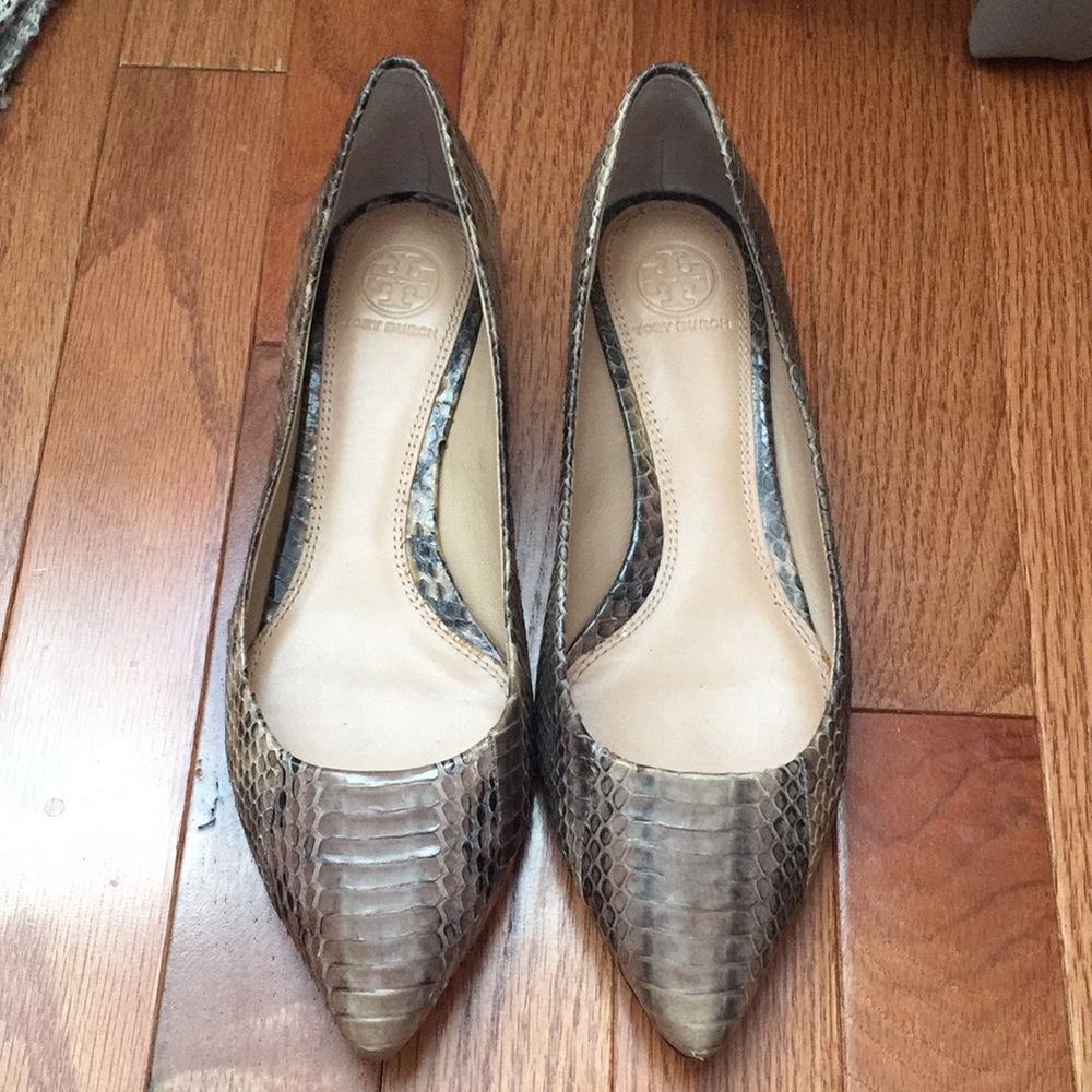 Tory Burch Brown Eddie Pointy-Toe Flats 7 Sz.7